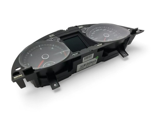 VW PASSAT B7 362 Kombiinstrument 3AA920871A 32015147