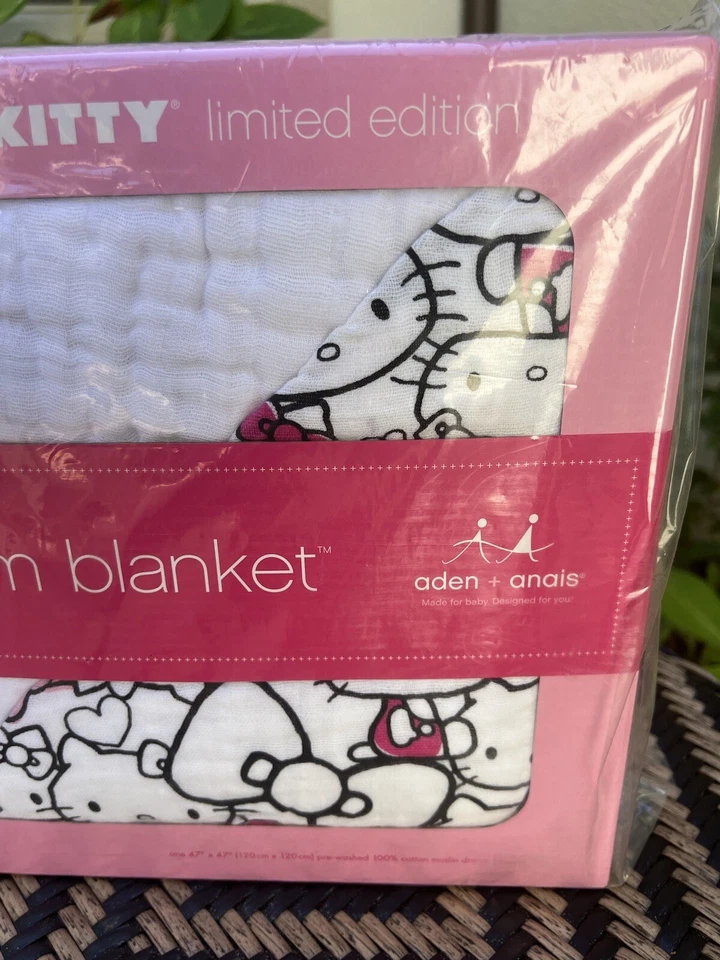 Manta Hello Kitty Aden + Anais Dream 4 capas algodón muselina 47" x 47" NUEVA Foto 2 de 4