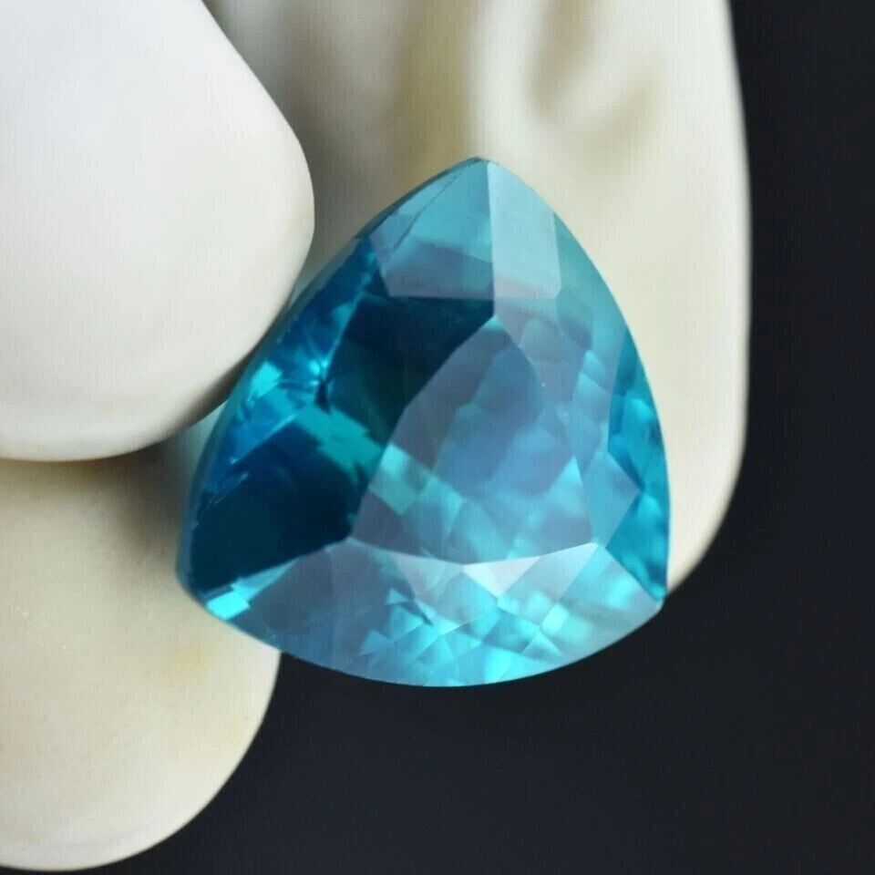 Piedra preciosa suelta corte trillón zafiro verde parte ceilán impecable natural de 5,50 quilates Foto 4 de 4