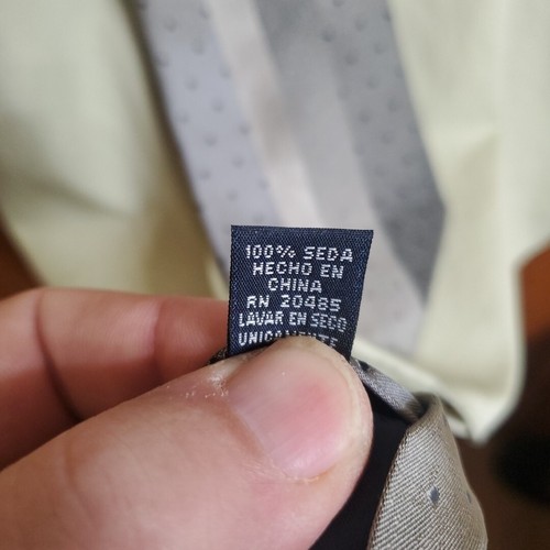 J. Ferrar Silver Geometric Men Necktie 57 x 2.75 New Silk Workwear Professional - Picture 6 of 6