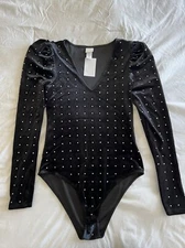 Womens H&M Velour Black Bodysuit W/ Studs Puff Sleeves V Neck New NWT Stretch S