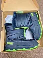 Khombu snow boots waterproof size 4