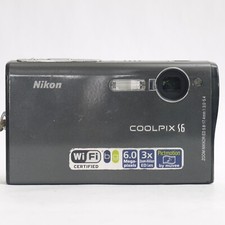 Nikon COOLPIX S6 6.0MP Digital Camera - Gray metallic