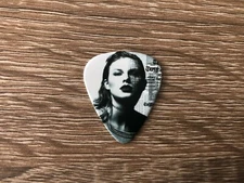Taylor Swift Reputation Tour Limited Edition Guitar Pick