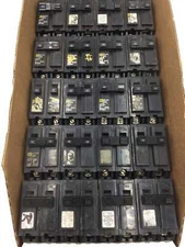 Lot of 20 Flawed Square D HOM240 40 Amp HOM245 45 Amp Type HOM Circuit Breakers