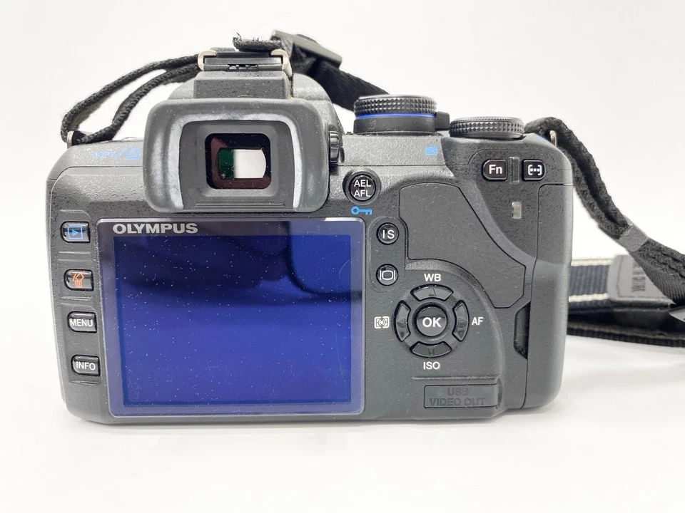 Cámara réflex digital de lente única Olympus E-520 con kit de lente doble Foto 4 de 4