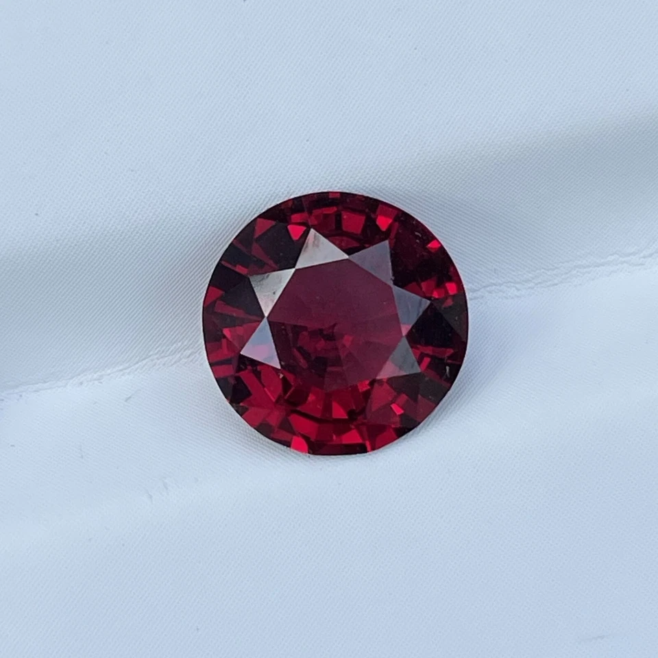 Natural Pink Garnet 3.34 Cts Round Cut Loose Gemstone - Image 4 of 4
