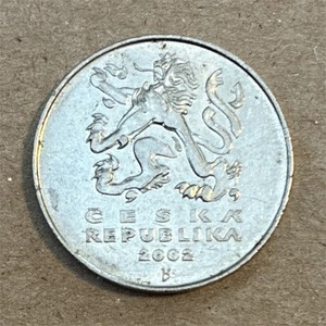 Czech Republic 5 Korun (5 Kč) Coin 2002 Variety, Circulated Uncertified