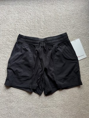 Lululemon Tanzstudio Shorts schwarz UK 8 brandneu mit Etikett