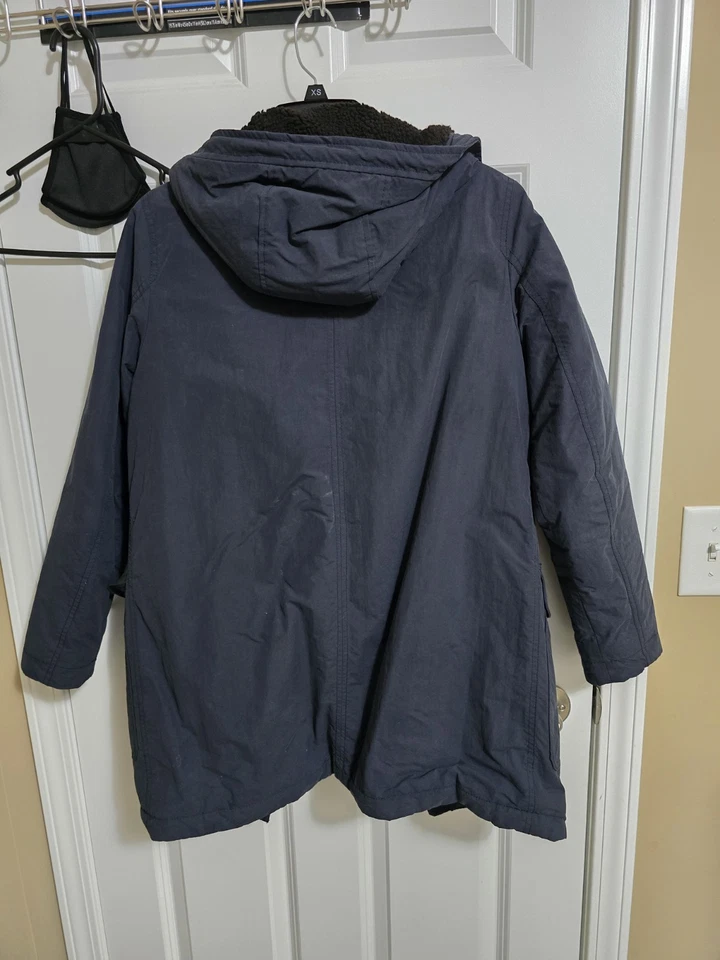 Parka para hombre Abercrombie & Fitch Foto 2 de 3