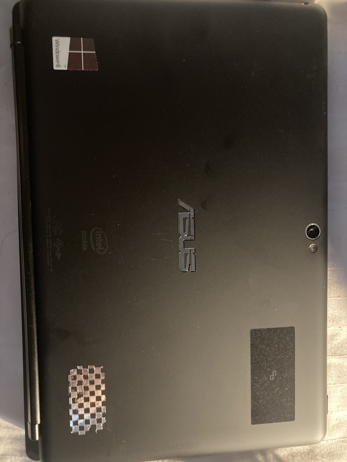 ASUS VivoTab Smart Tablet Computer Windows 8 With Keyboard And Charger And Case