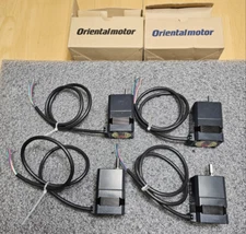 Oriental Motor VEXTA PK543AW-T7.2  5-Phase Stepping Motor+Returns .