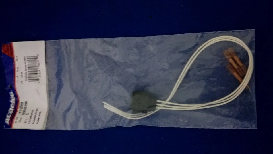 AC Delco PT1586 停车和转向信号灯连接器 — 第 3/4 张图片