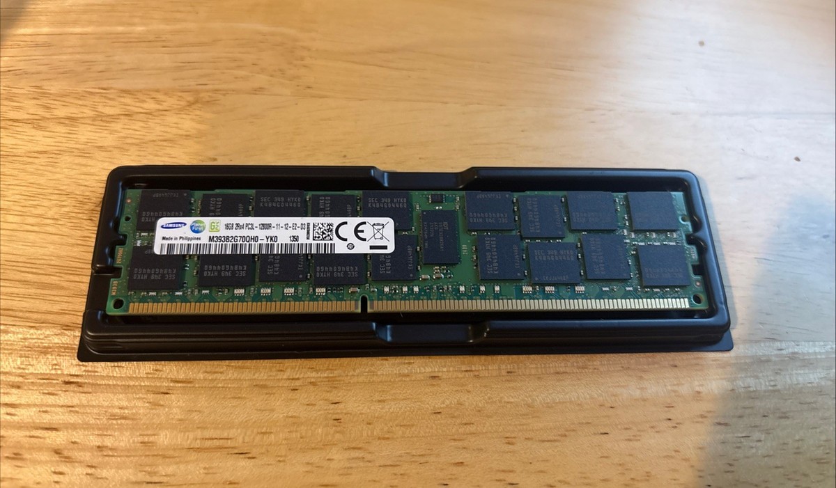 Samsung 64GB 4x16GB DDR3-1866 (PC3-14900R) RDIMM ECC Server RAM