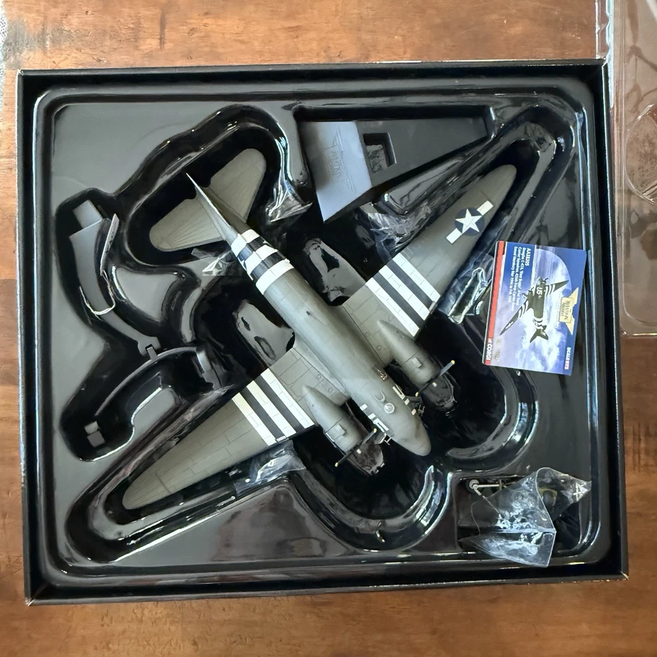 CORGI Aviation Archive Douglas C-47A Buzz Buggy AA38205 81st Troop Carrier - Image 4 of 4