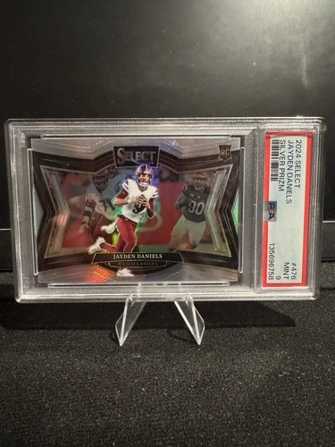 2024 Panini Select - Field Level Jayden Daniels #476 Silver Prizm (RC) PSA 9