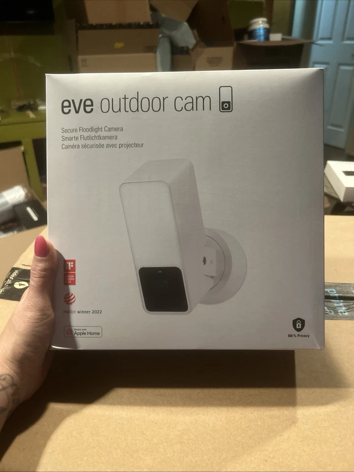 Cámara proyector segura Eve Outdoor Cam edición blanca con kit Apple Home NUEVO Foto 2 de 2
