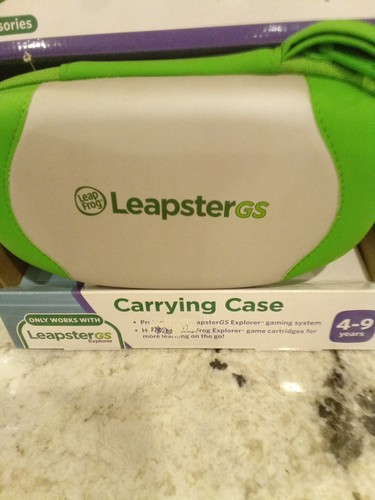 LeapFrog LeapsterGS Explorer Carrying Case - Picture 4 of 10
