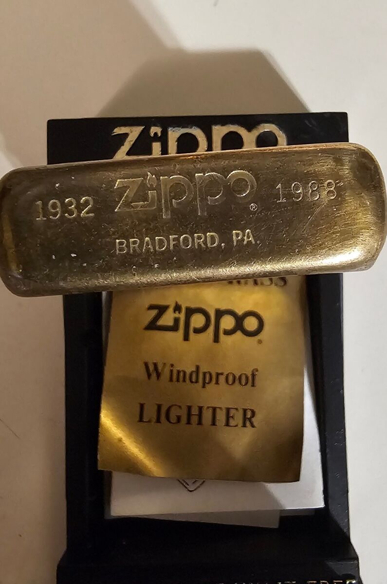 VINTAGE 1932-1988 SOLID BRASS PIPE ZIPPO LIGHTER PA With VINTAGE 1932-1988 SOLID BRASS PIPE ZIPPO LIGHTER PA With