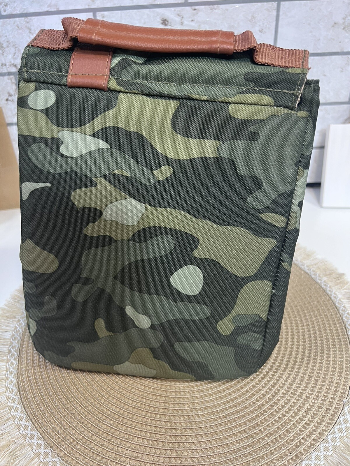 New Never Used Fit + Fresh Foundry Dyer Hip Camo Olive Lunch Bag, Lunch