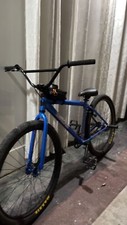 Throne The Goon 29 Blue with orange dot design limited edition 