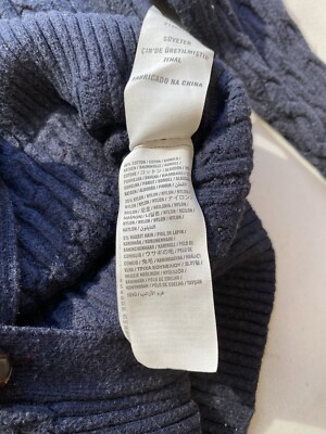 Vintage 90's Y2K Abercrombie & Fitch Cable Knit Button Down Vintage 90's Y2K Abercrombie & Fitch Cable Knit Button Down