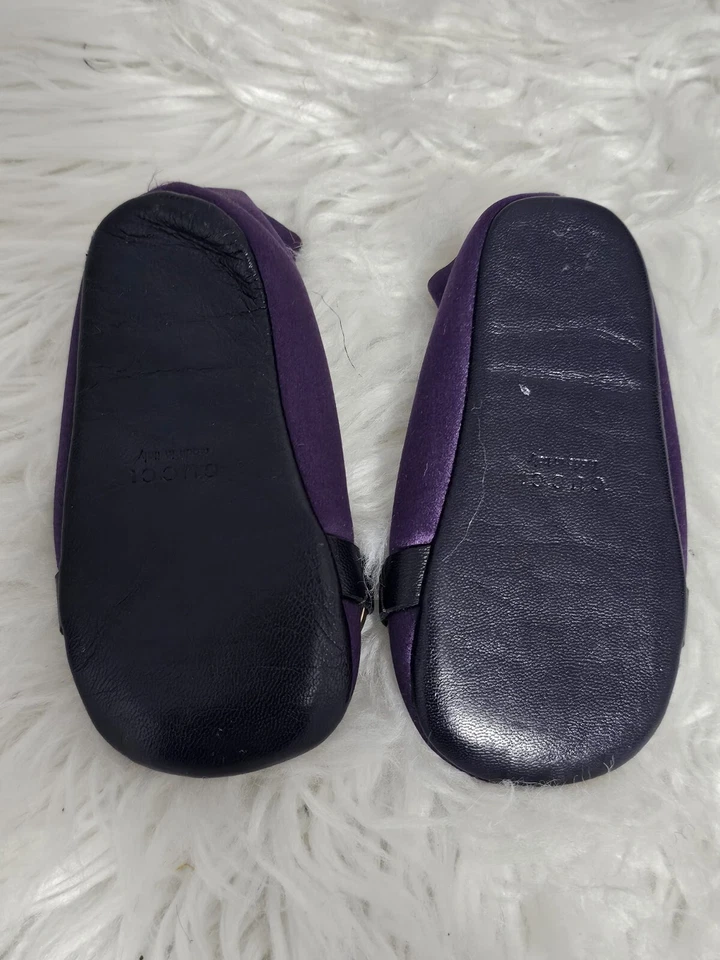 Gucci Ballet Pisos Bebé Niñas Talla 18 Púrpura Satén Sin Cordones Caballo Broca Hebilla Foto 4 de 4