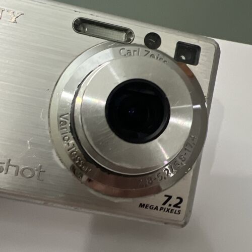 Sony Cyber-Shot W80 Digital Camera Untested For Parts Only - Picture 2 of 11