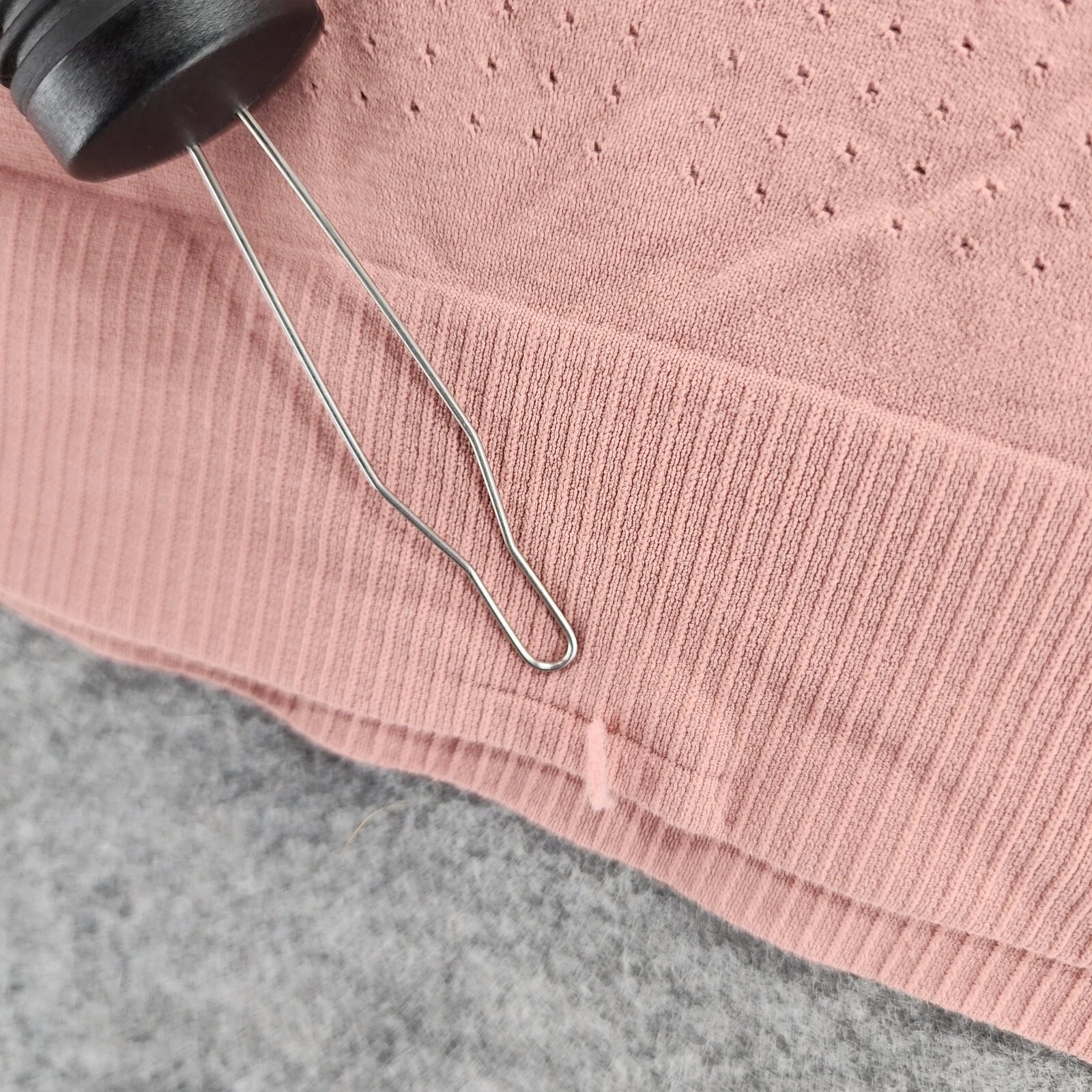 athleta sleeveless shirt