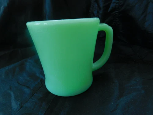 Fire King Restuarant Ware Jadeite D Handle Mug Anchor Hocking "AS IS"