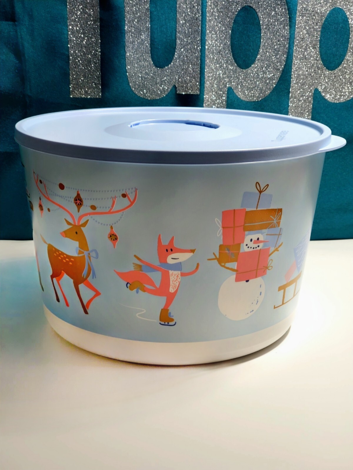 Tupperware Illumina Bowl 28 Cups Christmas reindeer Snowman Nutcracker