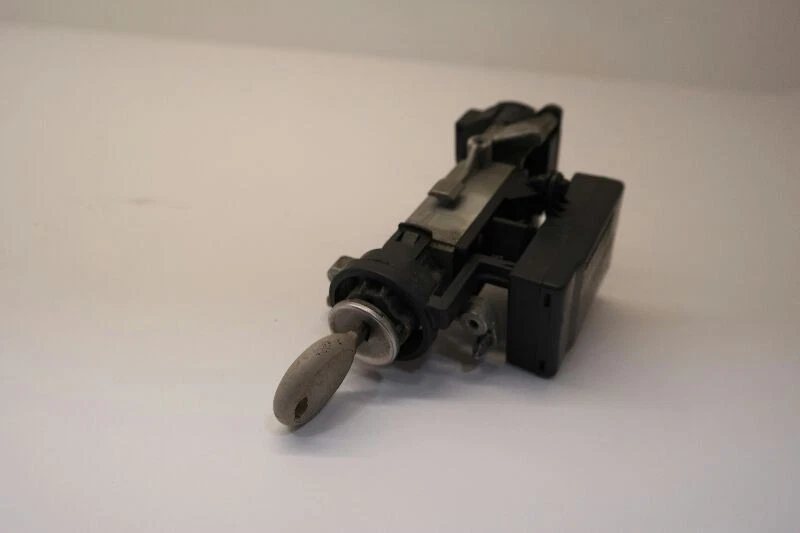 Переключатель зажигания 07 - 17 JEEPCOMPASS классический стиль от оригинального производителя 05026157AS - Изображение 2 из 4