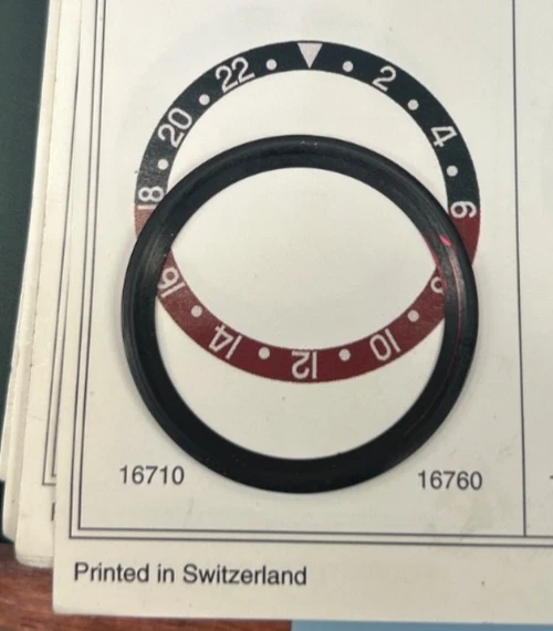 Fábrica Rolex 16710 descolorido a rosa "Coke" bisel inserto Foto 4 de 4