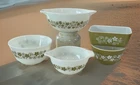 Vintage 5 Pyrex 443 & 441 ~~ 402 & 401  + 502 ~ Spring Blossoms Bowl Crazy Daisy