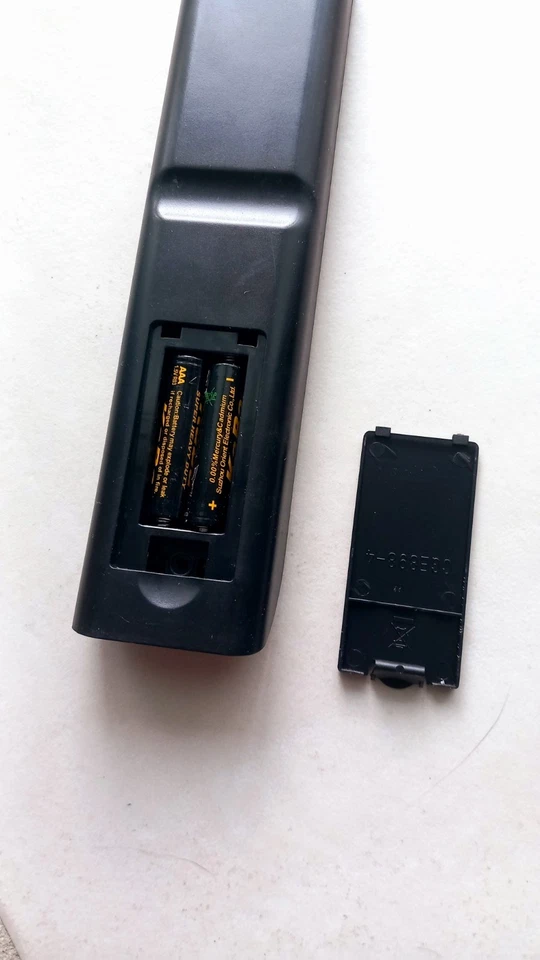 Télécommande CGV 10029 récepteur satellite TNT - Photo 3/4