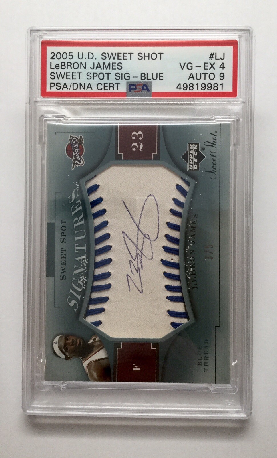 2005 UD Sweet Shot Spot LeBron James Blue PSA/DNA Auto Signed Card view 4