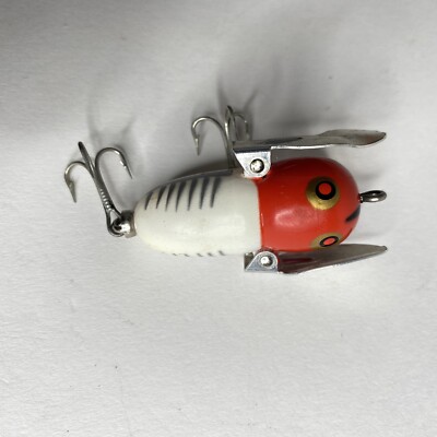 Vintage Heddon Tiny Crazy Crawler XRW Red White Shore Lure Vintage Heddon Tiny Crazy Crawler XRW Red White Shore Lure