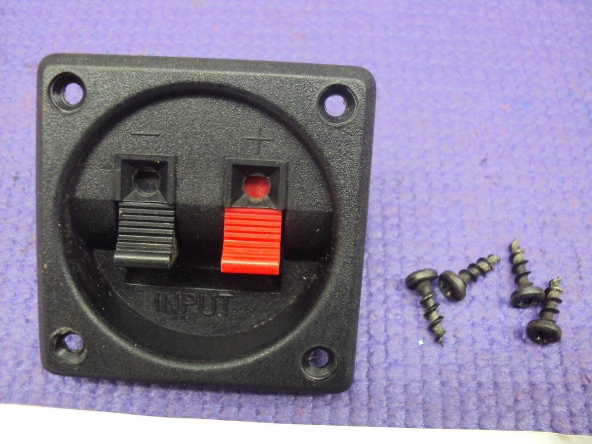 BOSE 301 AV_ MONITOR 2台セット ホワイト天井取り付け金具 Bose 301 System ii Original Speaker Terminal. Mounting Screws