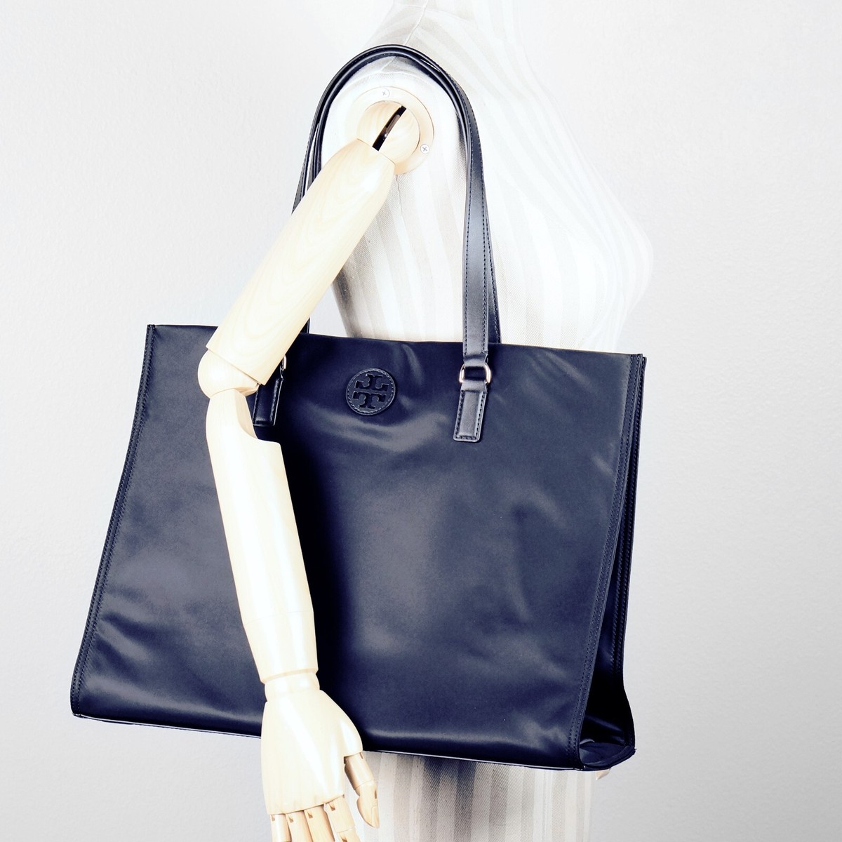 Tory Burch Ella Nylon Tote ネイビー Latest Tory Burch Ella Navy Nylon Large Tote Travel Shoulder