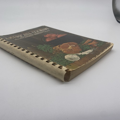 Vintage 1971 Americana Cookery Cookbook Favorite Recipes Home Economics Teachers - Picture 3 of 5