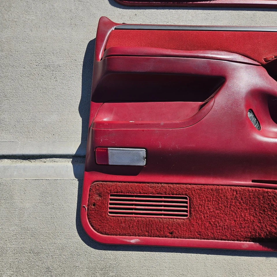 92-96 PAINÉIS DE PORTA FORD F150 F250 BRONCO VERMELHO ESCURO PRATA ACABAMENTO GG painéis bordô - Imagem 2 de 4