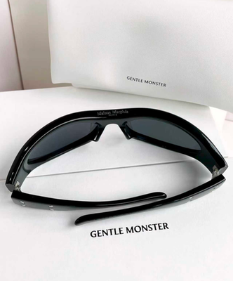Gentle Monster Maison Margiela MM003 01 Sunglasses Black/Gray With