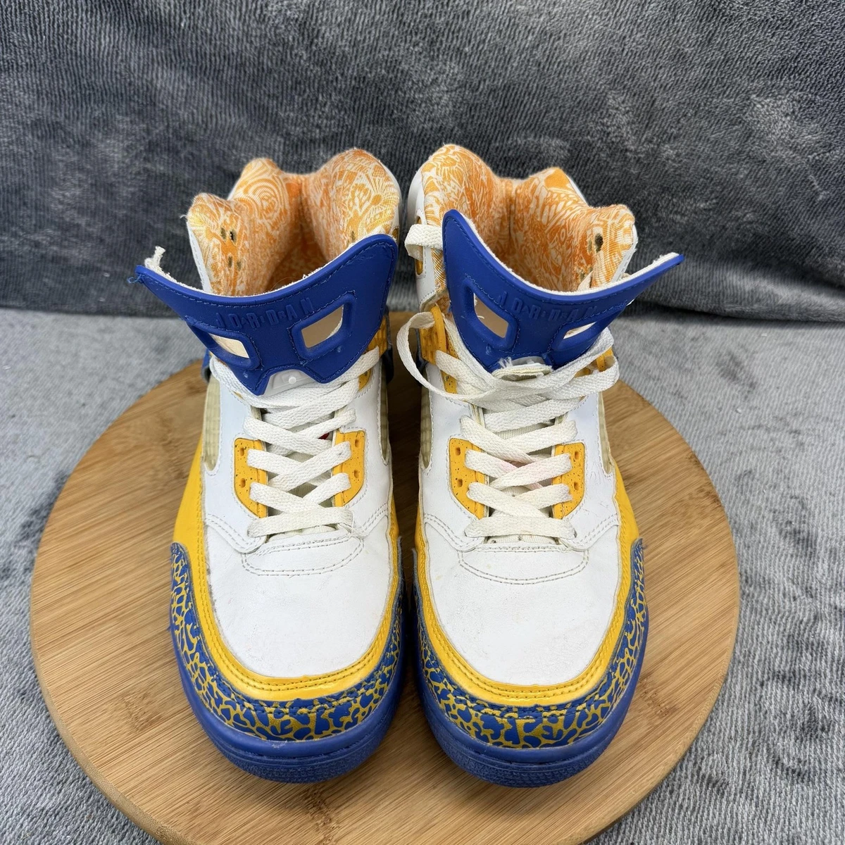 Jordan Spizike Schuhe Herren Größe 9,5 weiß blau gelb Basketball 315371-162