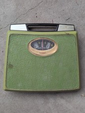 Vintage Borg Avocado Green Bathroom Scale Embossed Pattern, Plastic Handle 1950s