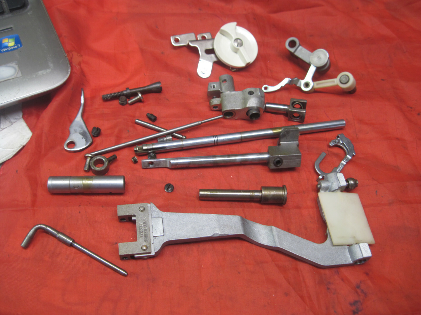 Singer 717 Scholastic SEWING PARTS Needle Foot Presser bars Take Up