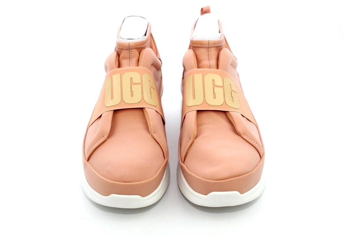 Ugg suntan color deals
