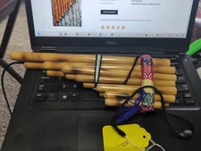 Professional toyo zampoña of 2 rows, conocida también como J'acha siku