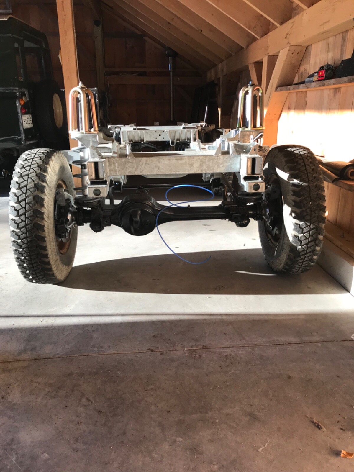 Land Rover Defender 90 Chassis, Engine, Transmission, full suspension, brakes