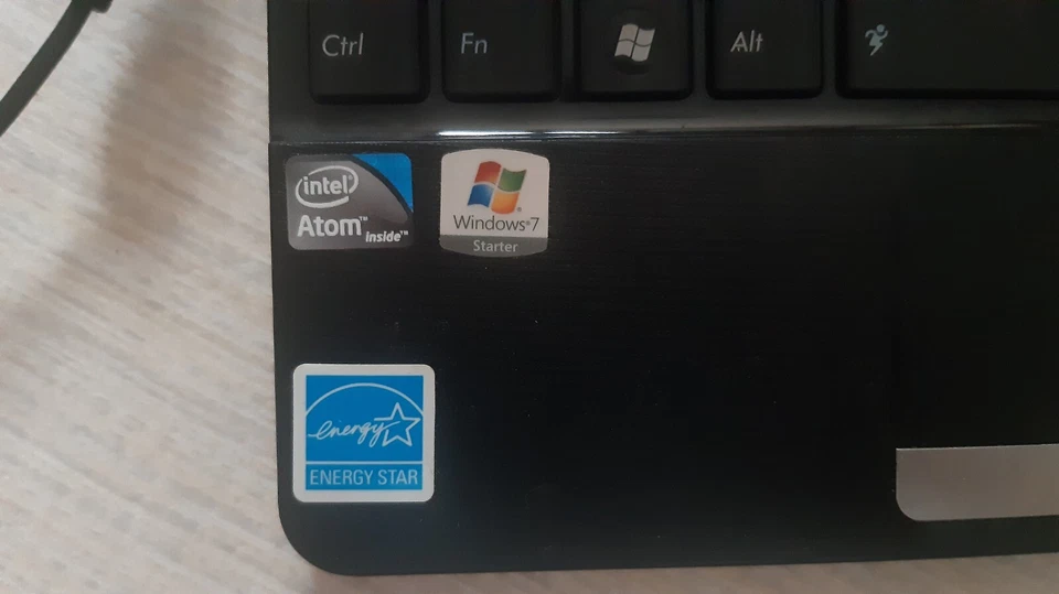 💻 ASUS Eec PC Seashell Series Netbook - Immagine 2 di 4