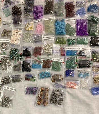 30 Bags Jewelry Making Supply Lot Beads Findings Charms Metal Glass Acrylic